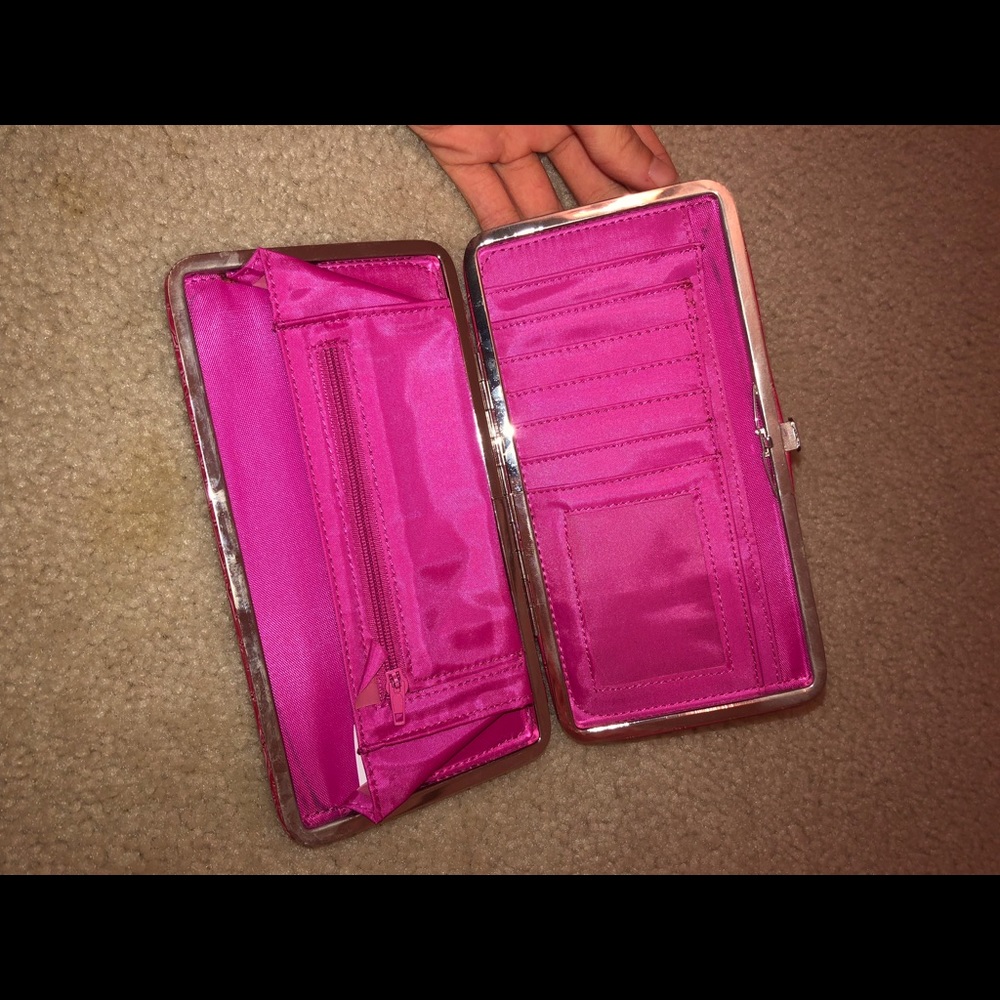 Wallet - Picture 2 of 2